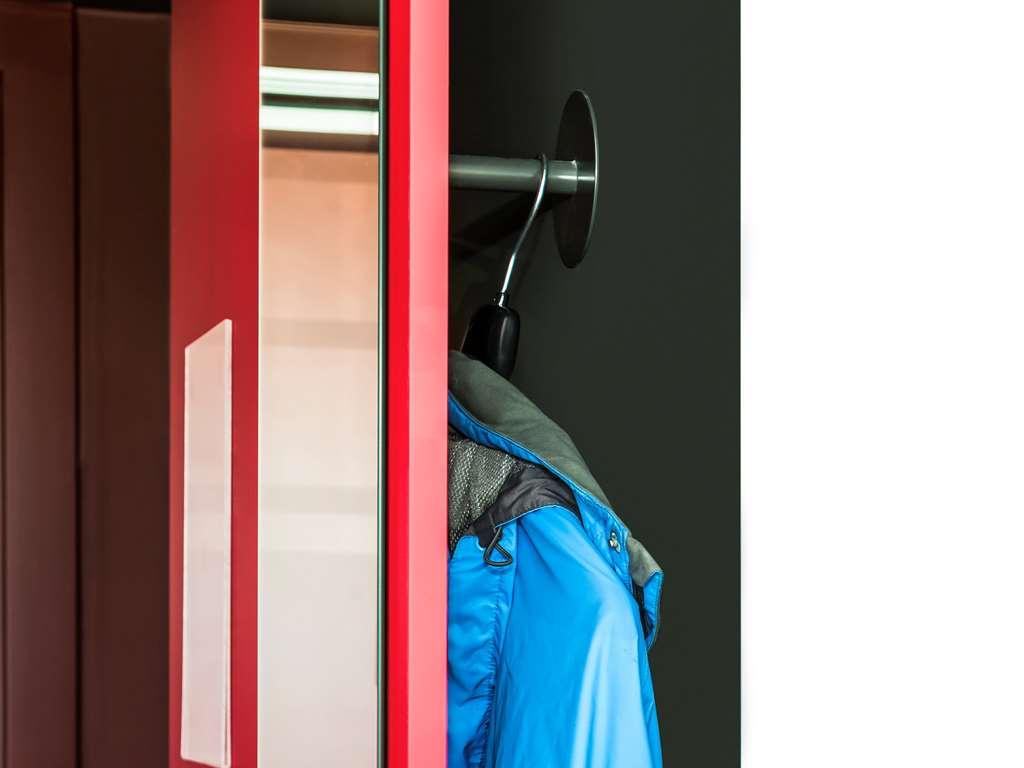 Ibis Budget Knokke Zimmer foto